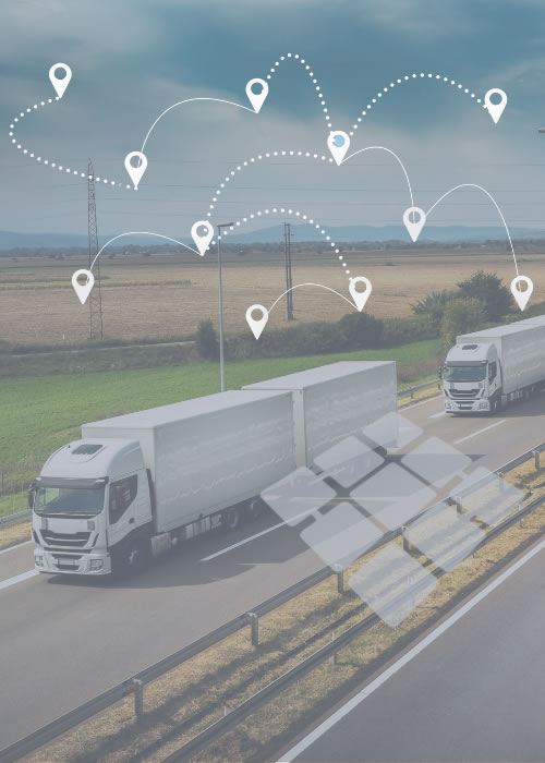Caminhão em rota com pontos de geolocalização visíveis, representando rastreamento operações via sistema de webtracking
